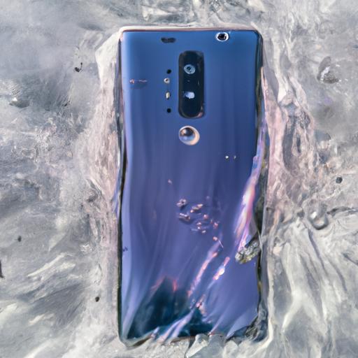 The Galaxy S10 - Empowering you to capture moments even in wet environments.